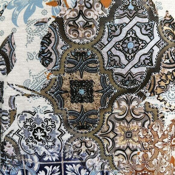 Chico's Zenergy Tee Size 1 (8) Medium  Cap Sleeve NWOT - Picture 7 of 13